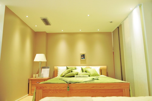 iluminare dormitor cu spoturi led philips